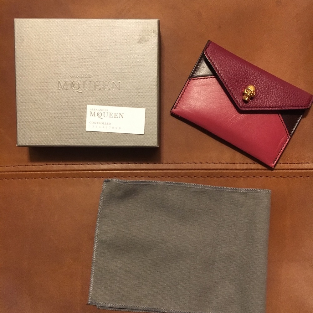 Alexander McQueen Skull Leather Card Holder
